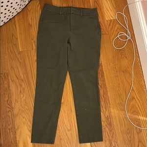 Olive Green Women’s Pants. Size 4 never worn.